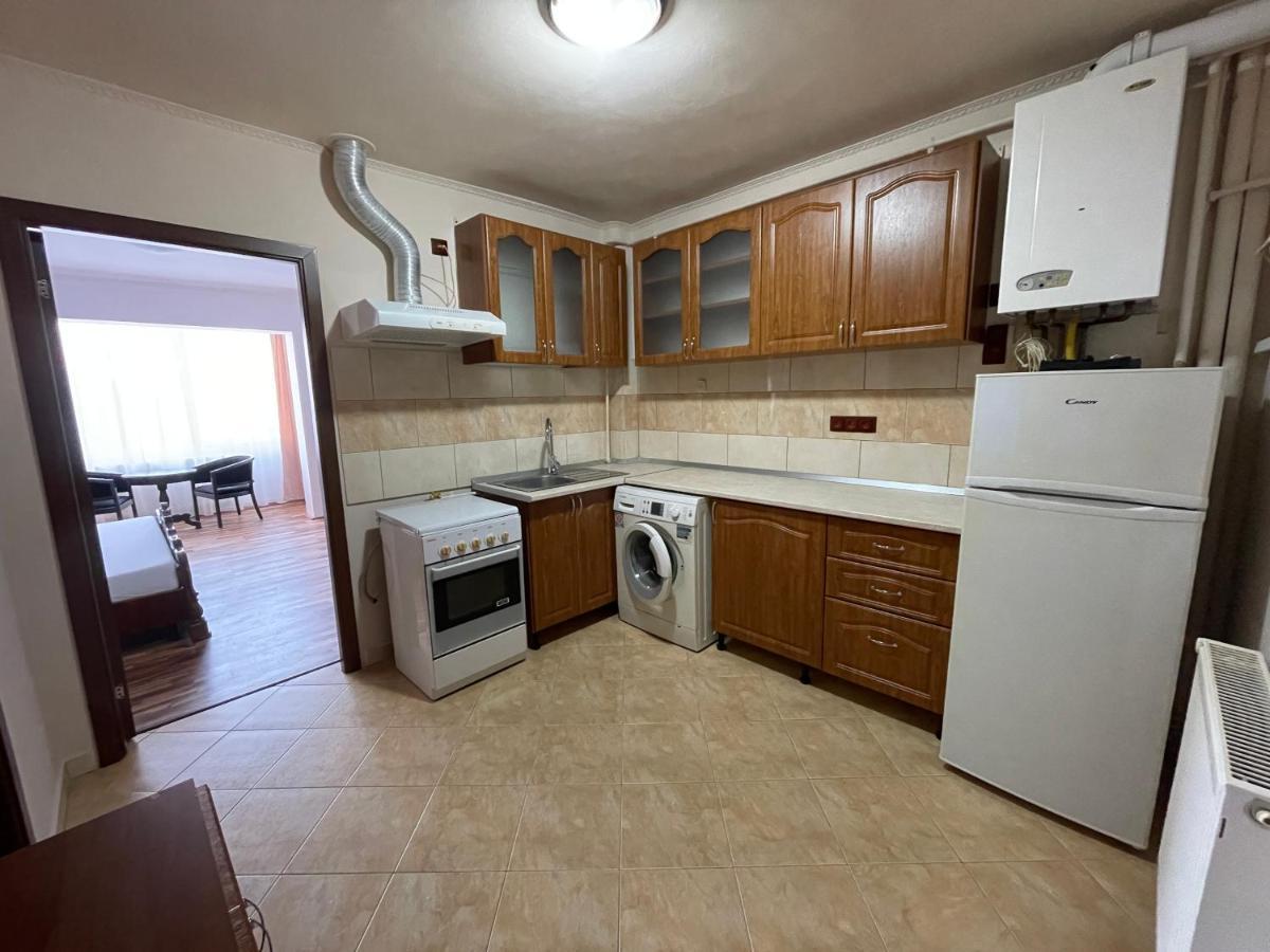 M & I Apartment 3 Targu Mures Exterior photo