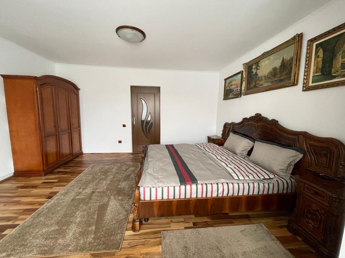 M & I Apartment 3 Targu Mures Exterior photo